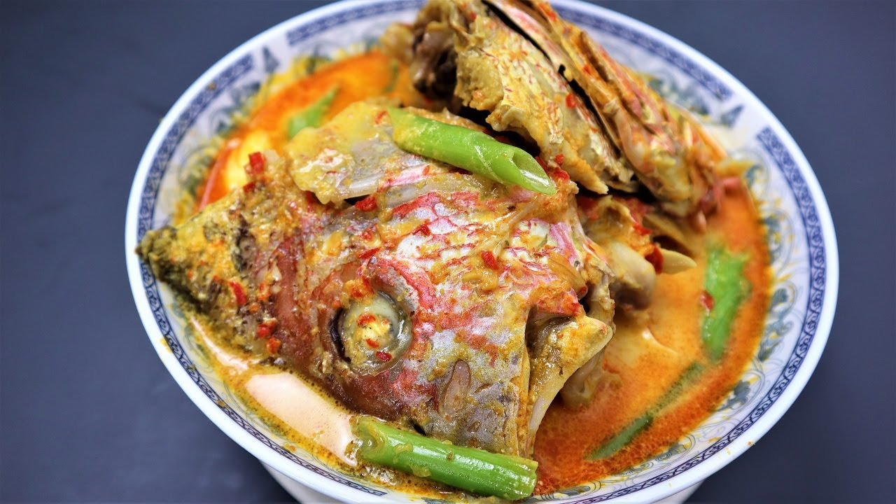 Gulai kepala ikan kakap merah, gurihnya minta ampun