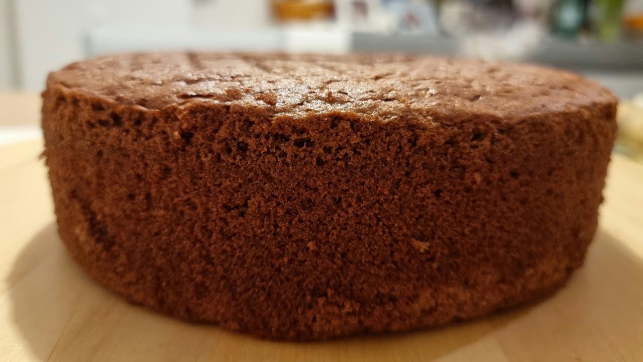 Влажен шоколадов пандишпан. Рецепта. Moist chocolate spongecake. Recipe