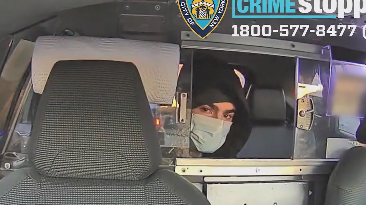 NY Weekend News: Manhunt for CEO killer, text message warning
