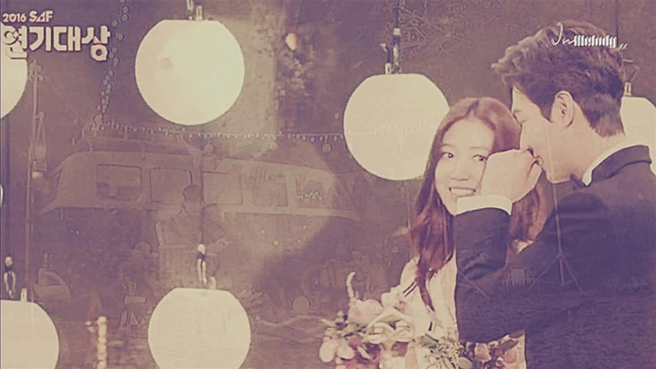 (2) Just a dream, like I'm gonna lose you.