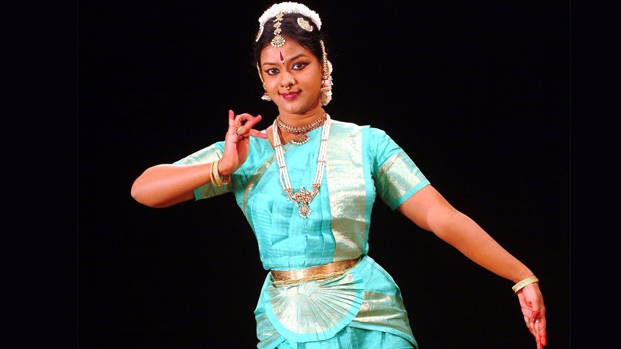 Bharatanatayam Dance Performance by Disciples of Prof.Sudharani Raghupathy- Jathis For Bharatanatyam