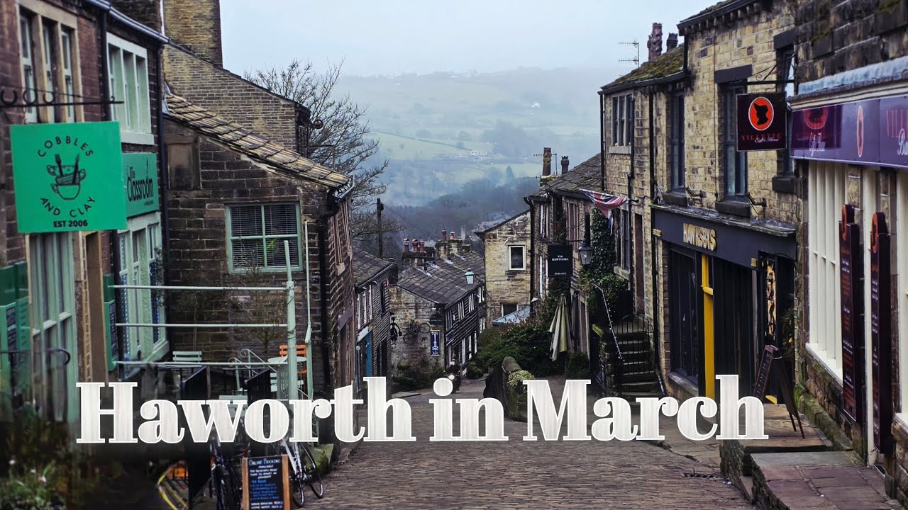 A day out in Brontë country (Haworth) on a foggy March day