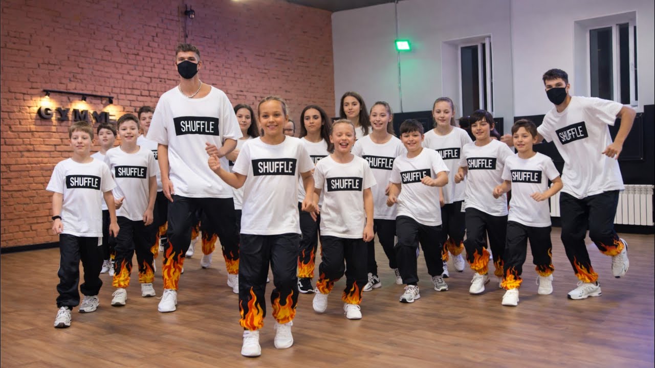 Шаффл Баттл 🔥 WHO IS BEST DANCER NEON MODE TUZELITY SHUFFL IVE 'XOXZ' MV STARSHIP STRAY KIDS SODAPOP