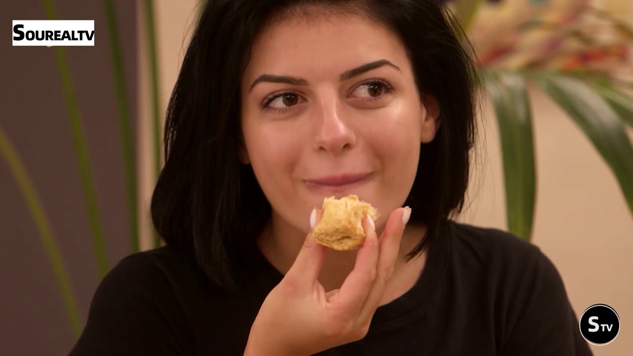 The bachelor | &Eta; &Alpha;&nu;&tau;&zeta;&epsilon;&lambda;ί&nu;&alpha; &delta;&epsilon;&nu; &sigma;&tau;&alpha;&mu;&alpha;&tau;ά&epsilon;&iota; &nu;&alpha; &tau;&rho;ώ&epsilon;&iota;!