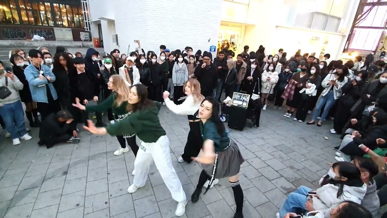 [STREET ARTIST] BLACK MIST. HONGDAE BUSKING. 230305