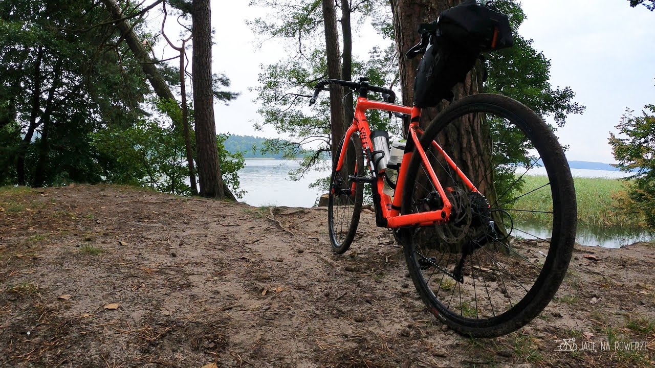 Szutrowa wycieczka nad Jezioro Łańsk i Pluszne