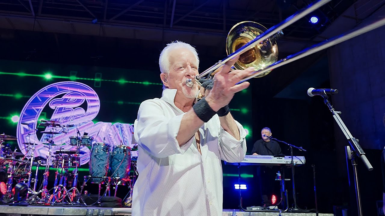 CHICAGO! Live in Lincoln, Nebraska, 06/17/2025, Pinewood Bowl Theater - Outdoor Concert