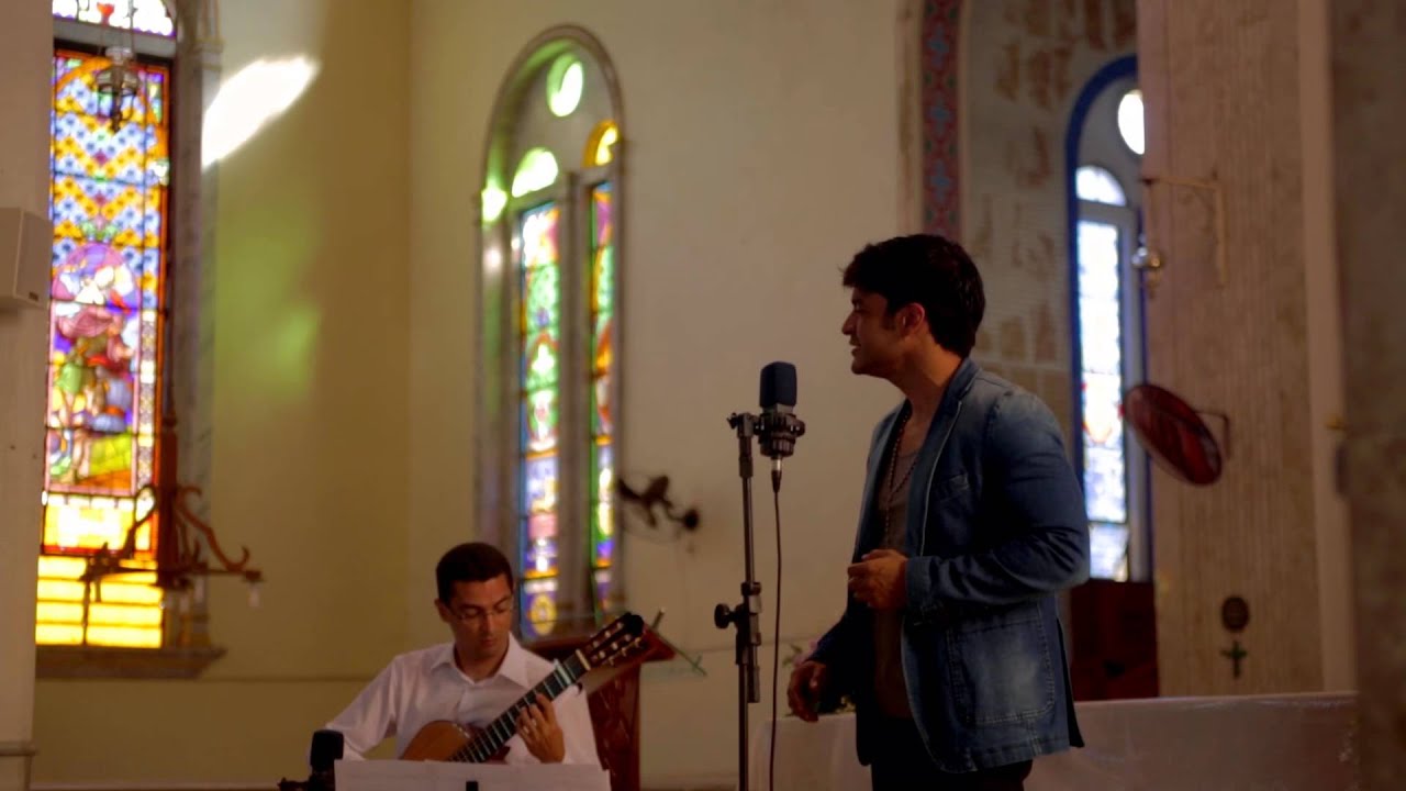 AVE-MARIA (Bach-Gounod) - Allyson Castro (voz) - Humberto Amorim (violão)
