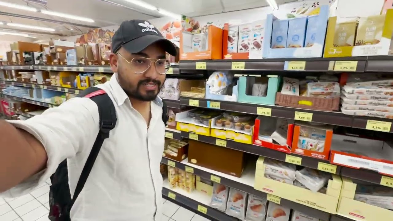 Grocery shopping in Italy for Indian Students