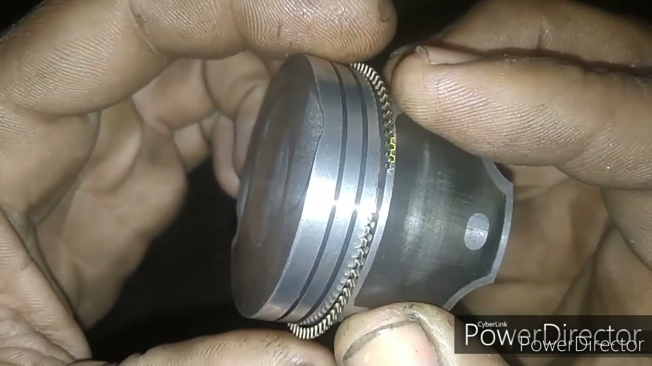 Discover 100cc Piston Ring Fitting Detail