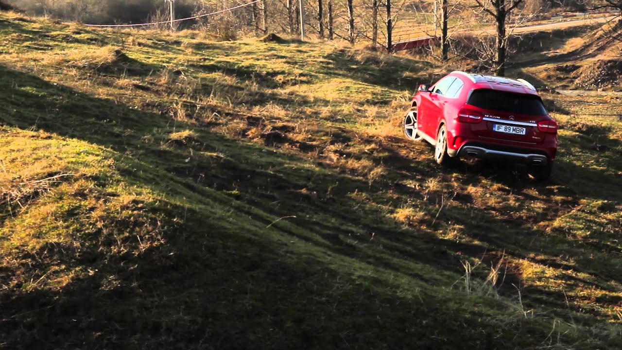 Mercedes-Benz GLA 220 CDI 4Matic off-road test (English subtitles)