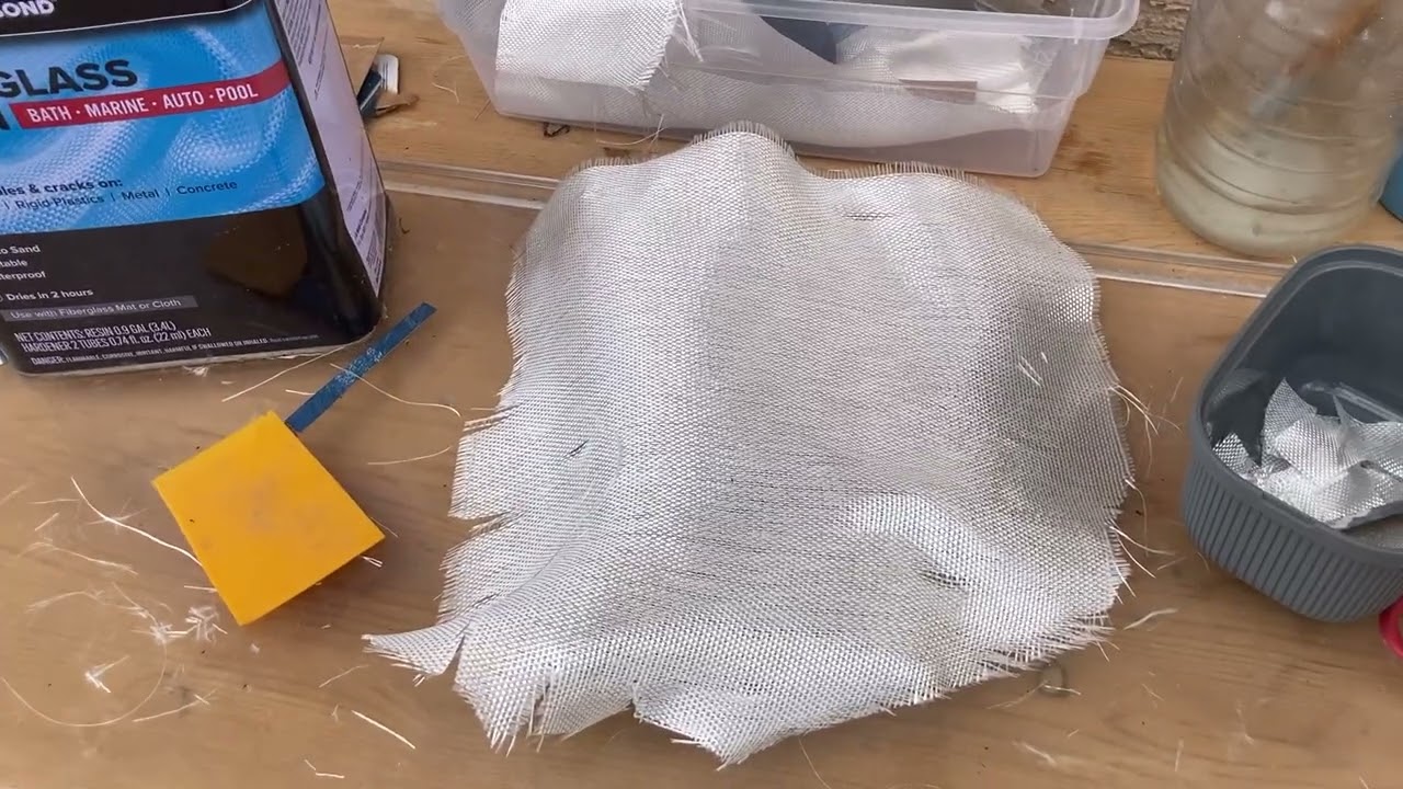 How to fiberglass kick panels for speakers. Part 1