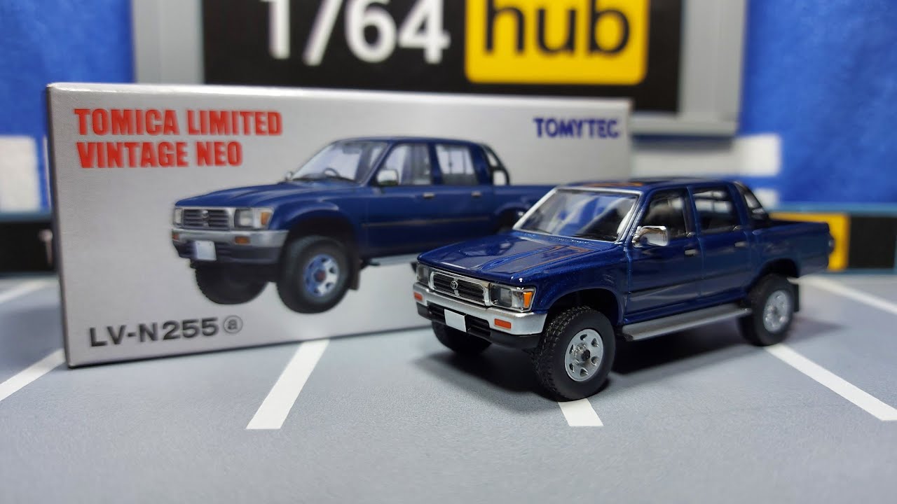 TOMYTEC LV-N255a 1/64 TOYOTA HILUX 4WD Pick Up Double Cab SSR Dark Blue 95 Model
