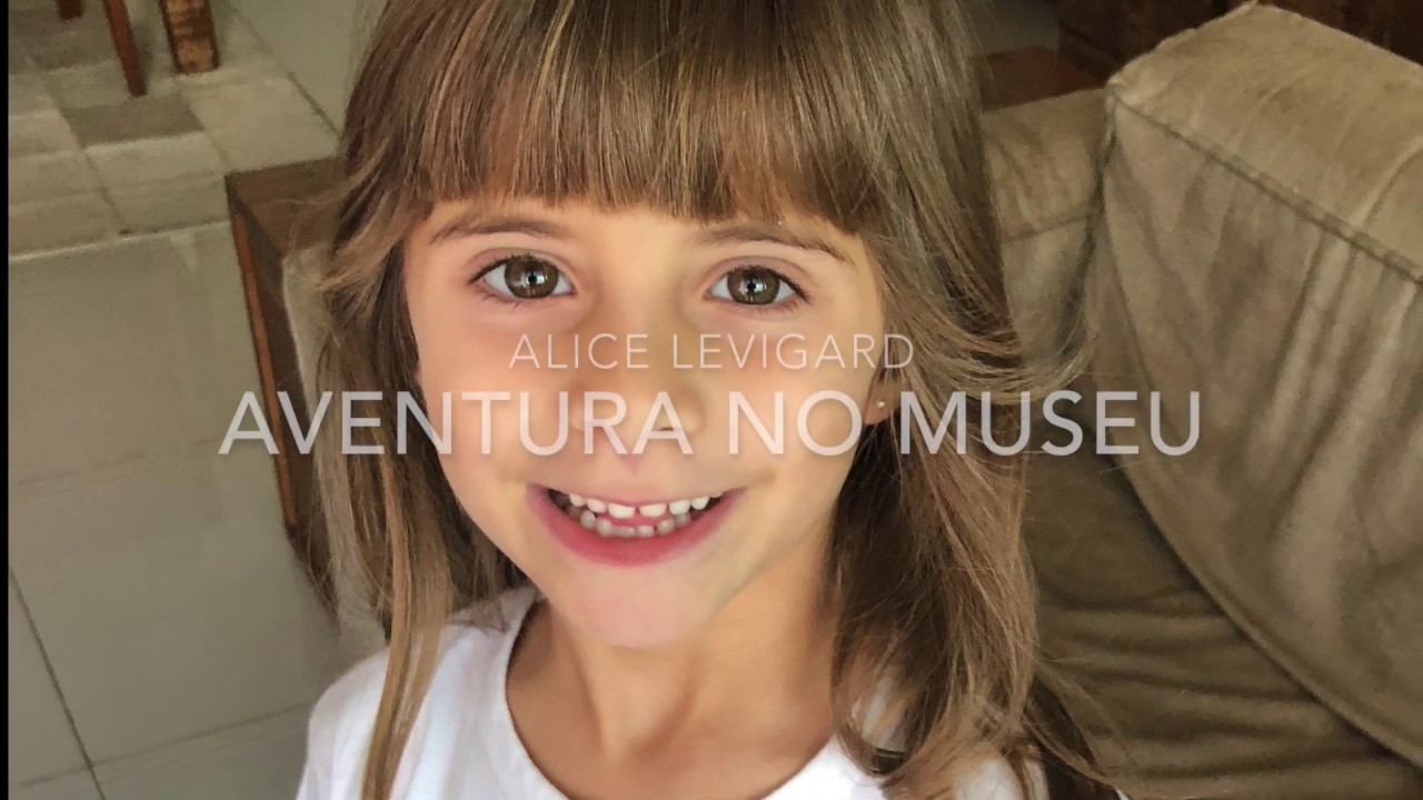 Alice e Nina no Museu Nacional