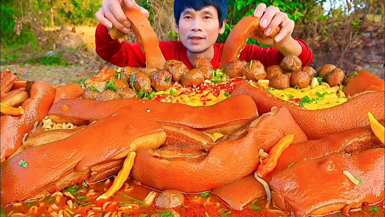 หมูสามชั้นตุ๋นจิ้มซีฟู๊ดแกล้มผักสดแซ่บคักอีหลีครับพี่น้อง ASMR MUKBANG EATING SHOW#โก้อีสานพาแดก 