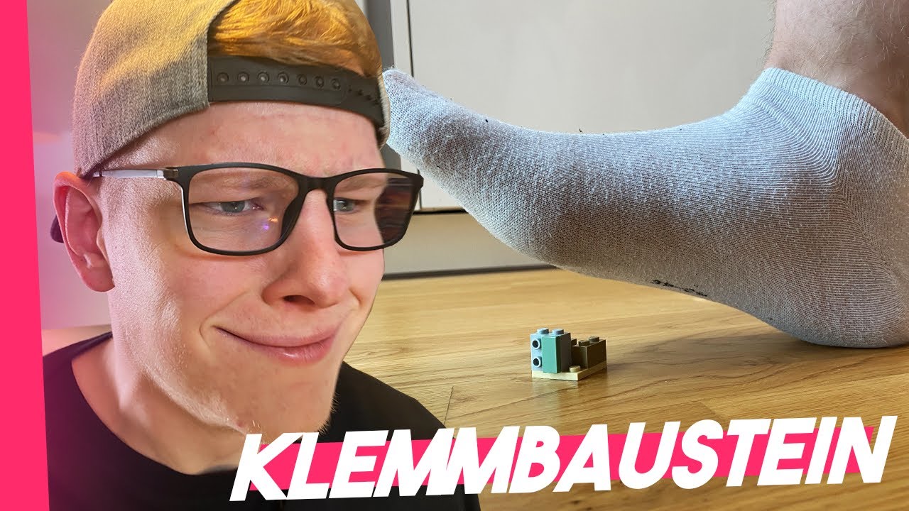 Wenn man auf einen Klemmbaustein tritt.