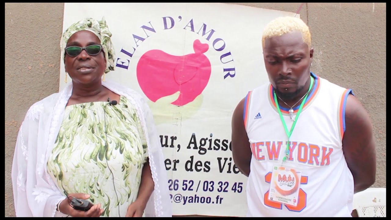L'artiste ivoirien Mulukuku DJ soulage les malades de San-Pedro avec l'Association 