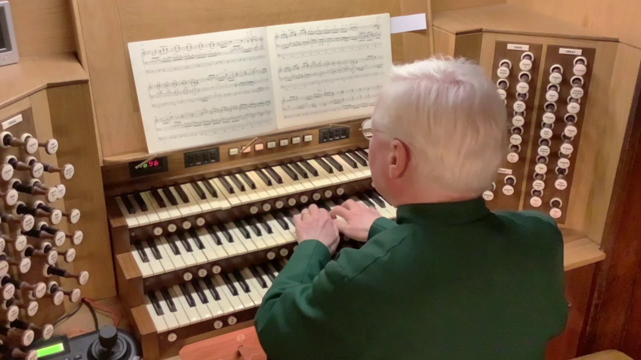 Bach: Toccata and Fugue in F major (BWV 540)