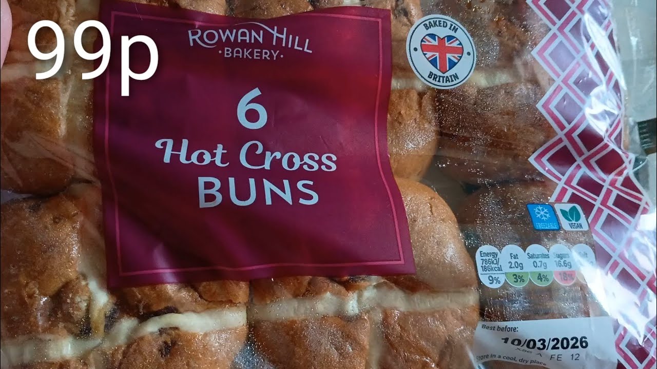 Peanut Butter Hot Cross Buns Lidl Review 