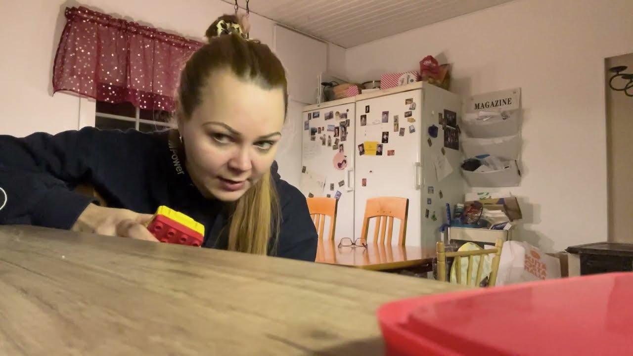 Ahdistaa KU MENEE NII  HYVI!!!!!!