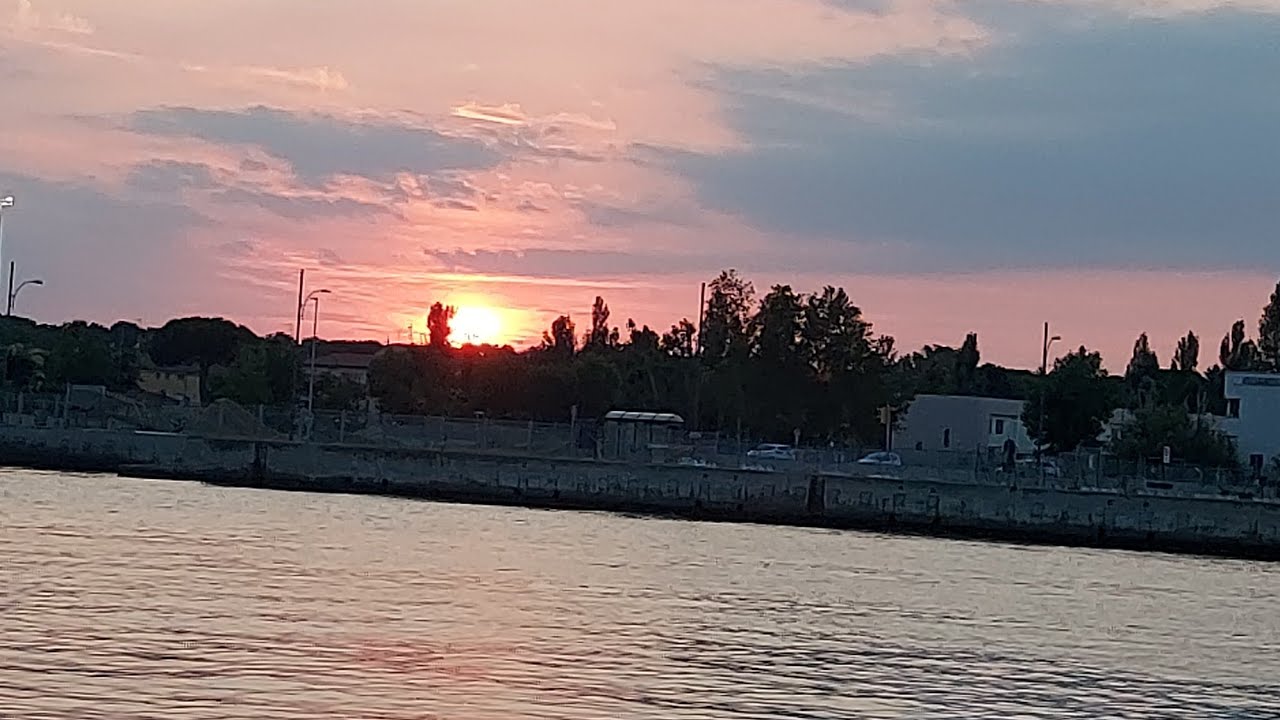 #SunsetBeauty, #SunsetLovers, #GoldenHour, #SunsetMagic, #EveningSky, #SunsetPhotography,