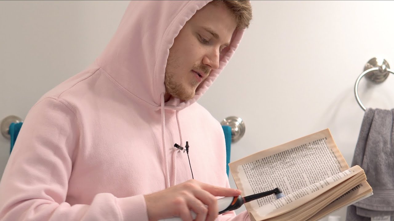 How to properly clean a book