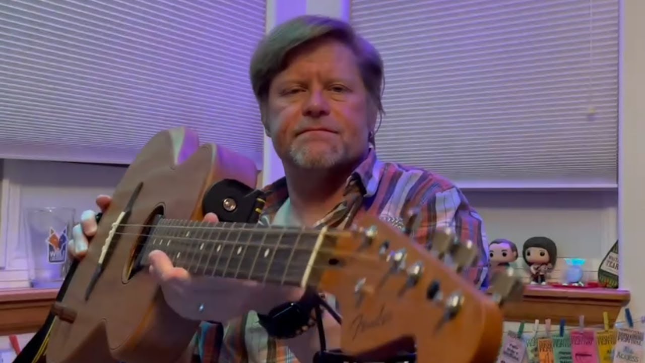 REVIEW: Fender Highway Parlor "Tenor" Guitar