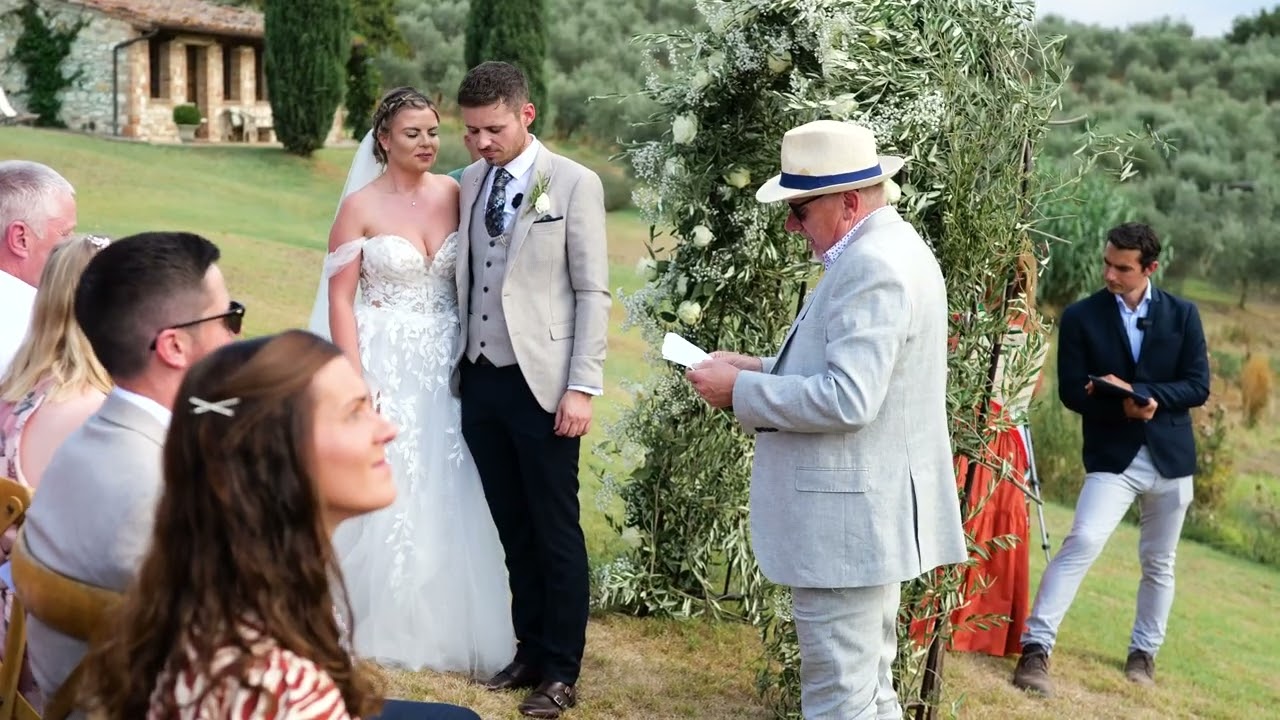 Abbie + Dom by Marvin + Nikki Marius 2024