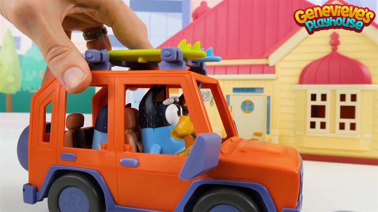 Best Toy Videos for Kids - Bluey Gets a New House & Bluey Goes to School with Peppa Pig!