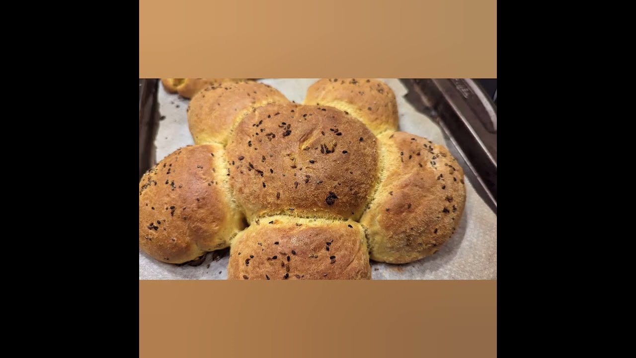 Tunisian Ramadan bread (khobz mbassass) - خبز مبسّس تونسي #رمضان #دبارة_اليوم