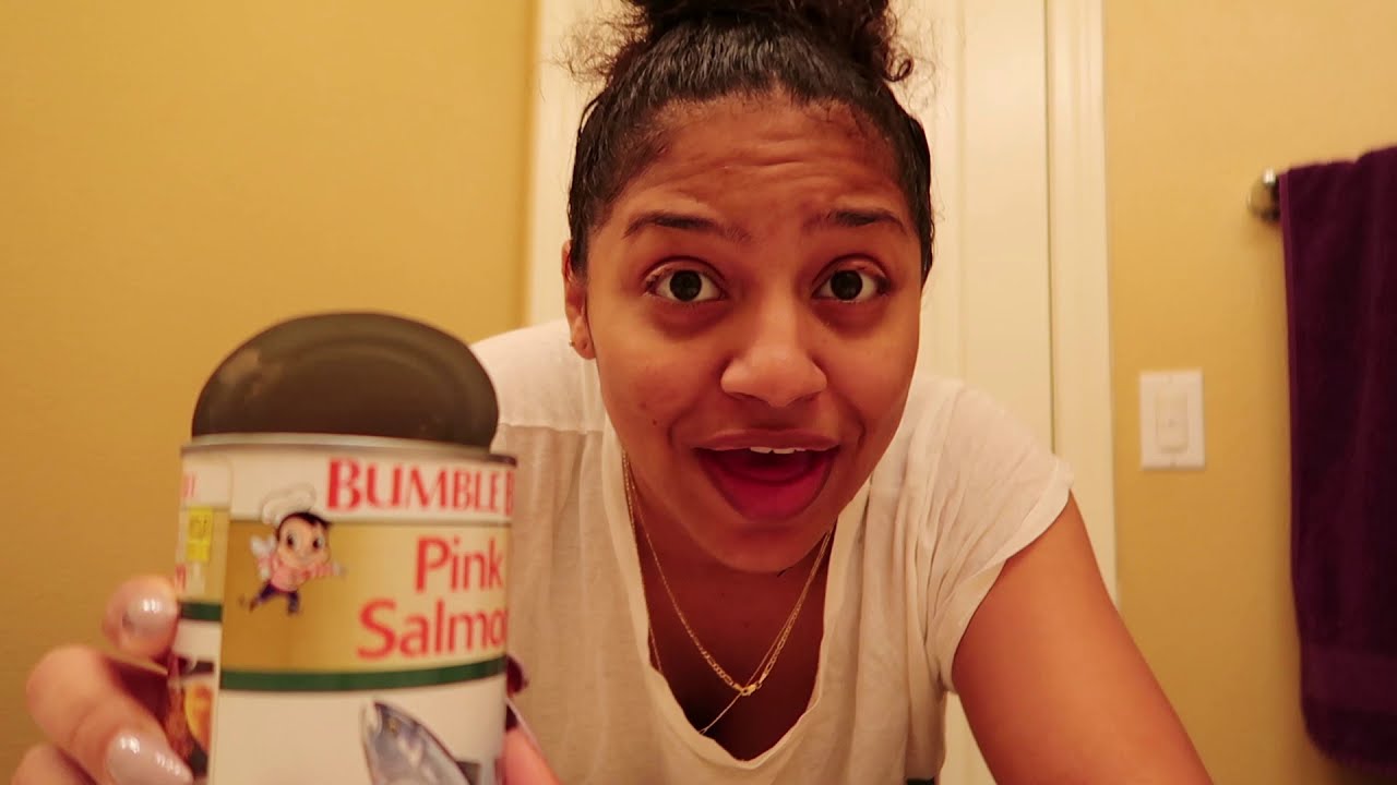 SMELLING LIKE FISH TO SEE MY BOYFRIEND'S REACTION!