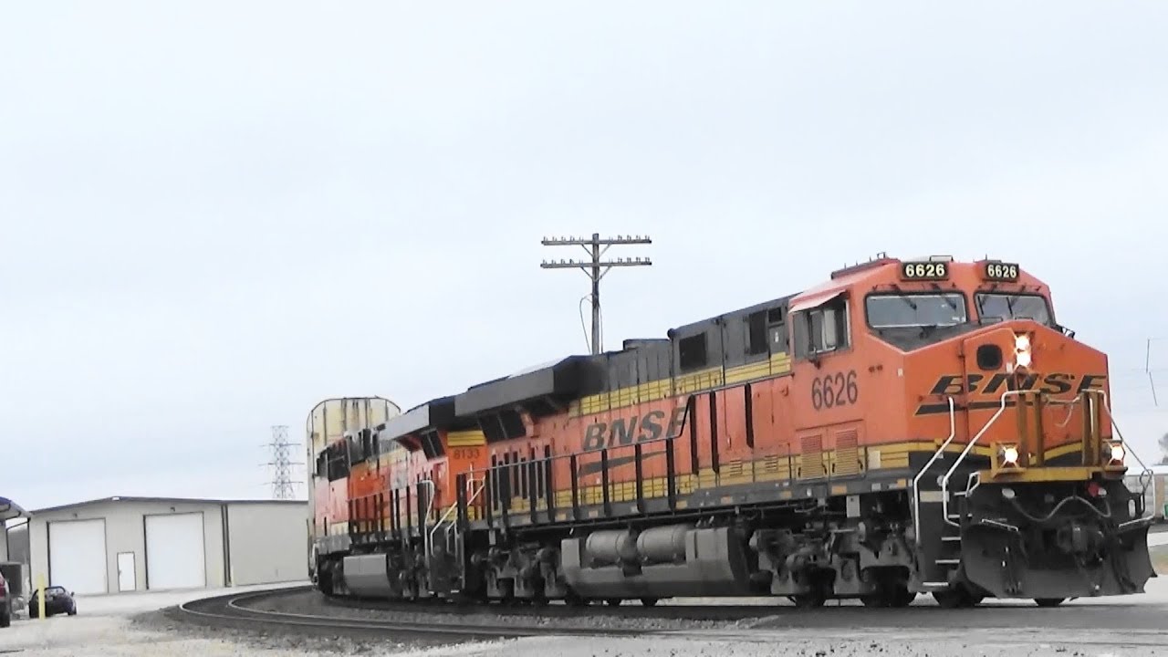 BNSF 6626 East Leads Auto Rack Train,Barstow, IL