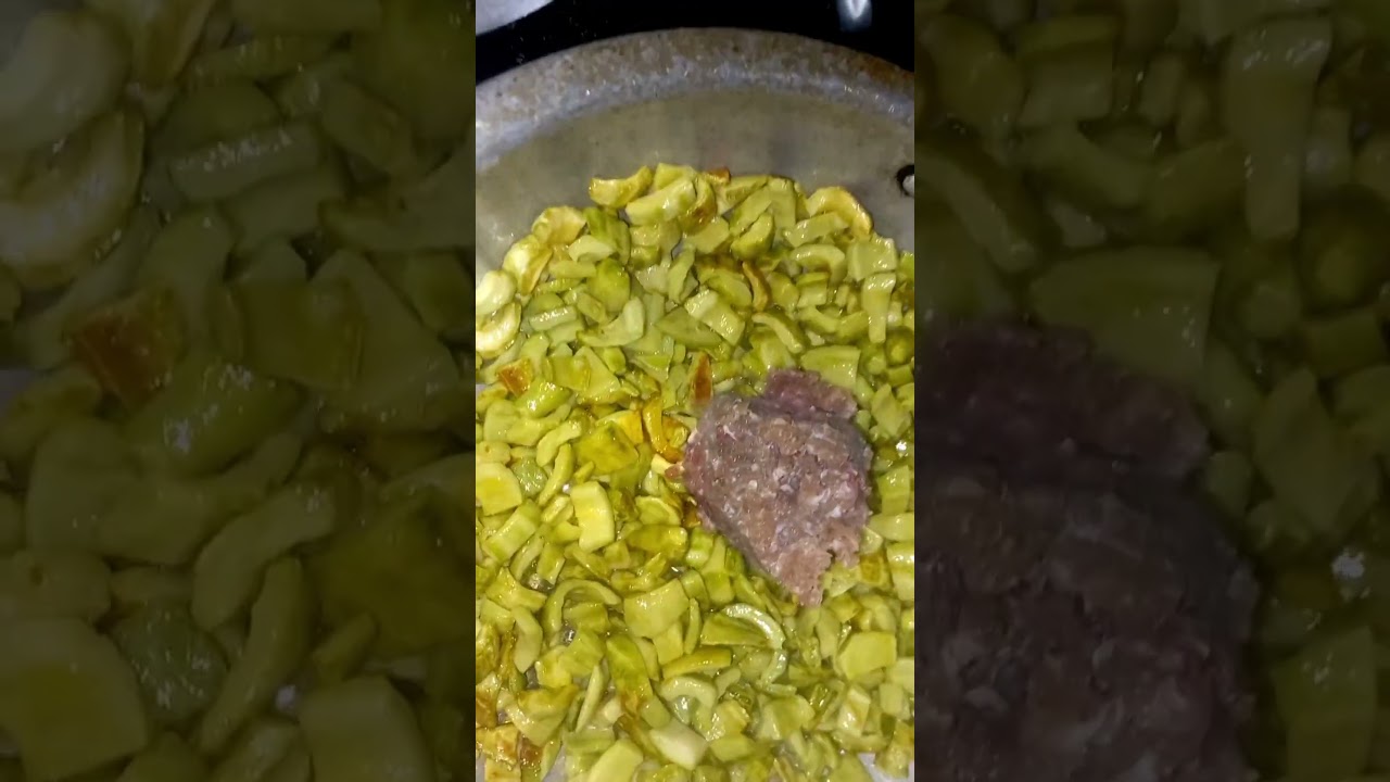 Keema pyaz karela 