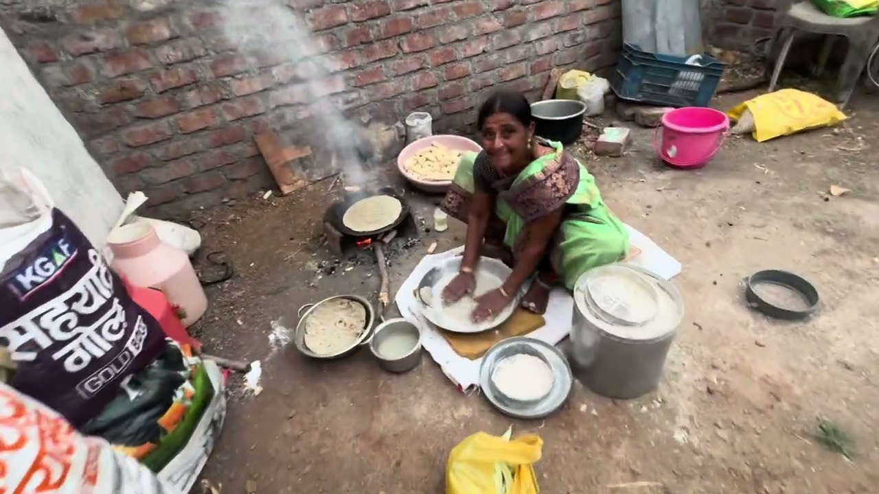 आज मावशीच्या घरी 😊