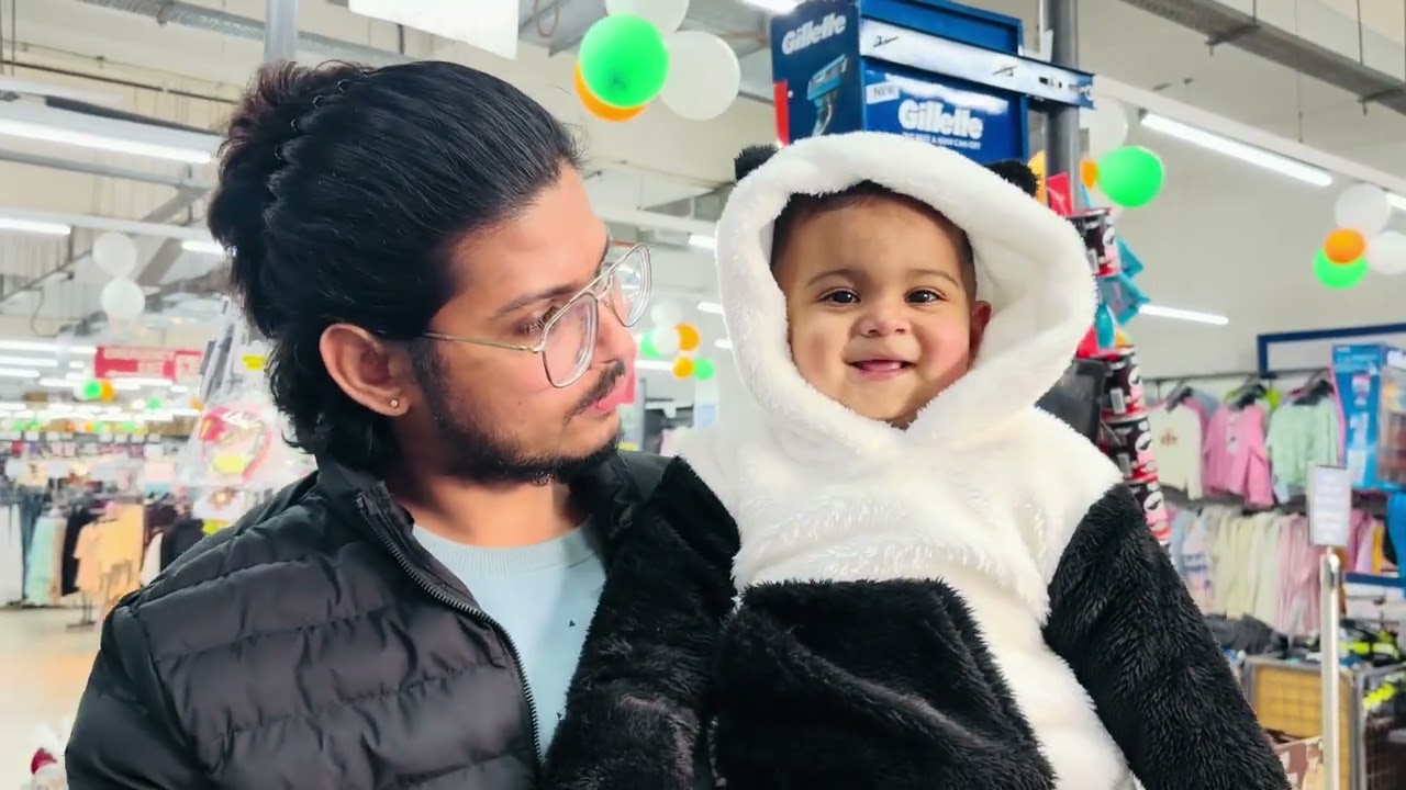 Bittu ne karvaya ear Piercing 😎🥳||aadu ne mall main machaya hangama 🤭😂