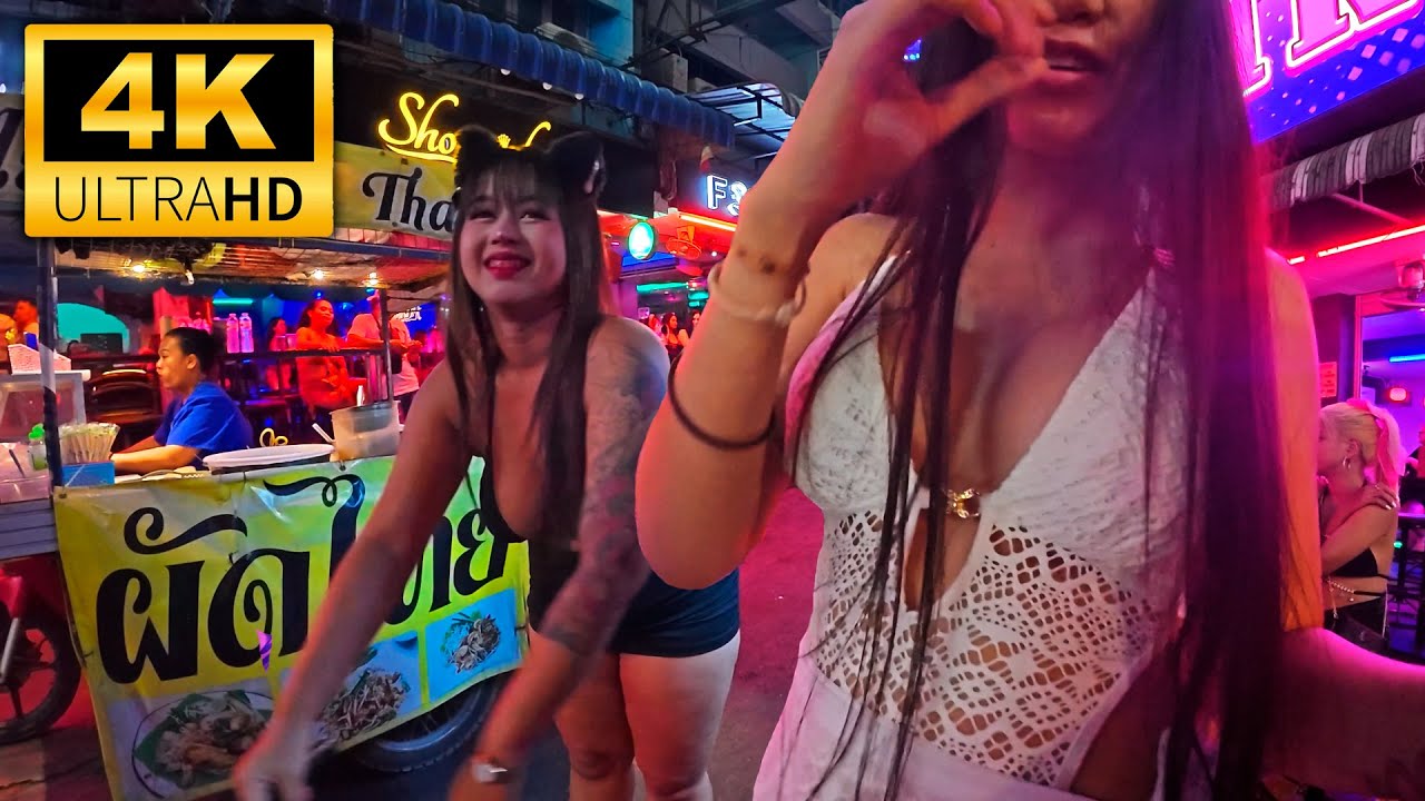 I LOVE how they look at ME! - Soi 6 - Pattaya