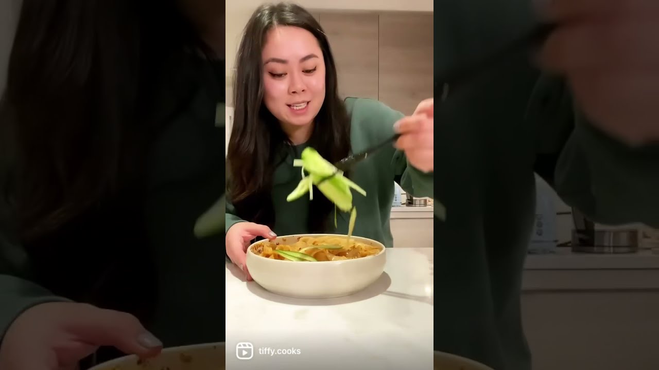 Spicy Garlic Noodles (10 Minutes Only!)