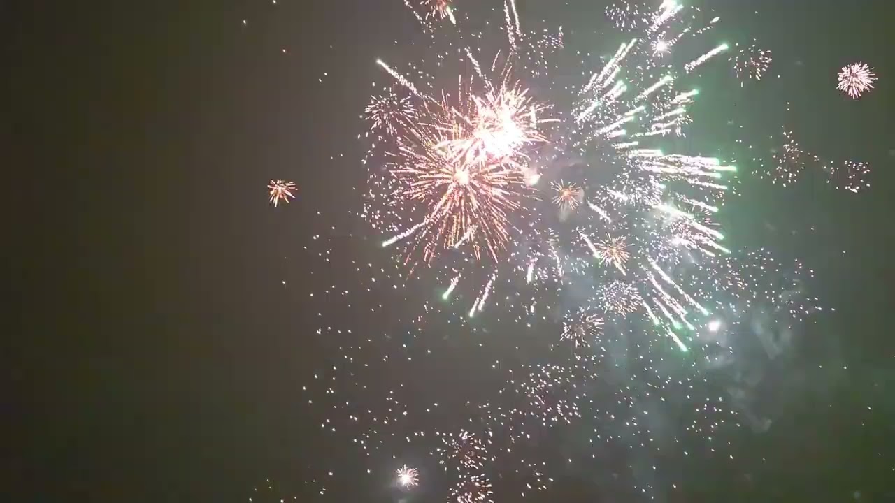 400 Shots Total Display Show 2024/2025 Magnum Vuurwerk