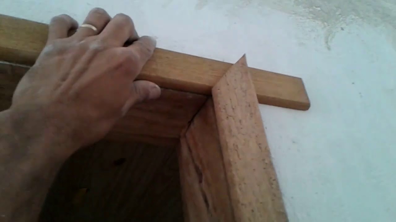 Como fazer a marcação e o corte do alisar para ser instalado na porta da maneira mais fácil! !!