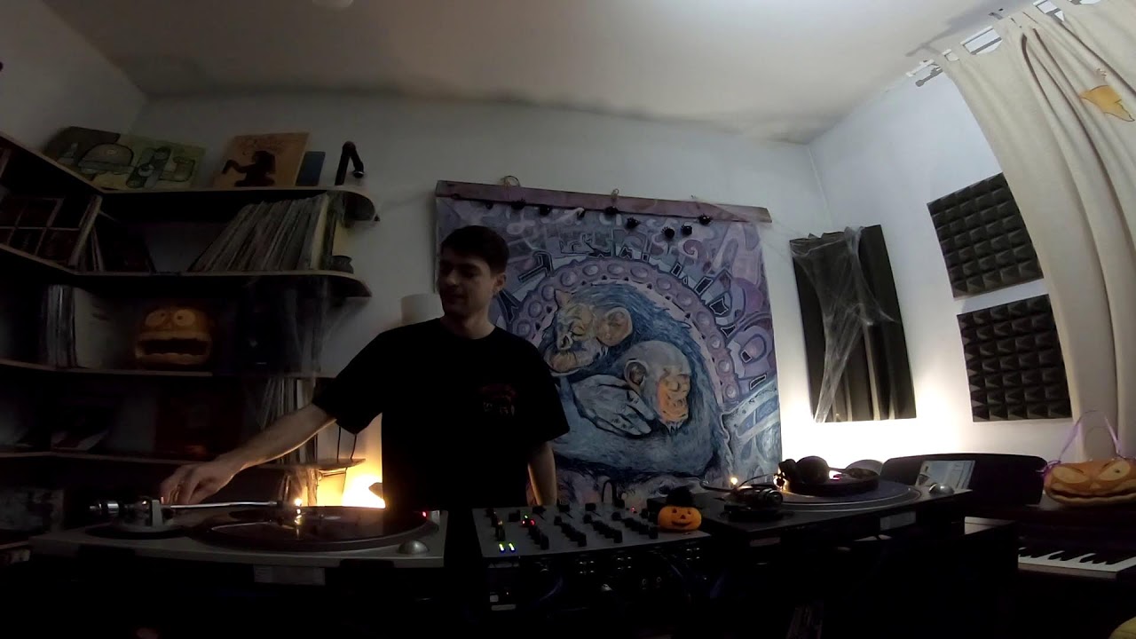 Halloween Mood w/ Andrei Fig & Baron P.
