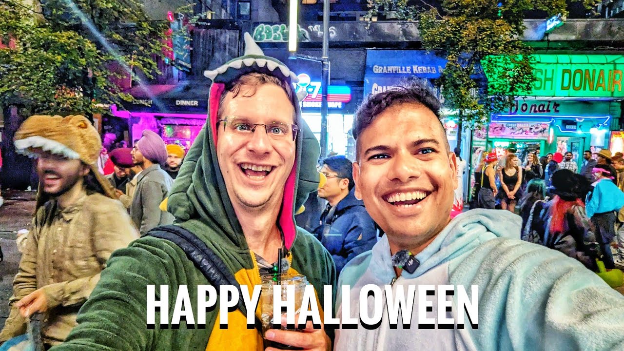 Halloween Downtown on Granville Street 🎃 🇨🇦 - Festival Fix in Vancouver Live (October 31, 2025)