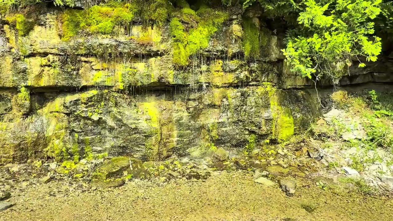One Minute Relaxing Weeping Wall at Au Train Falls, Near Pictured Rocks National Lakeshore