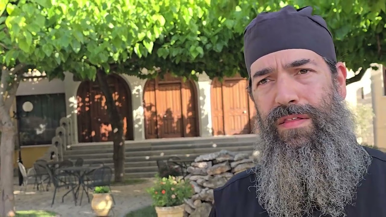 Απολαύστε την  Ιερά Μονή Αγίων Αυγουστίνου Ιππώνος και Σεραφείμ του Σάρωφ!μ.Εικόνες και ωραία λόγια