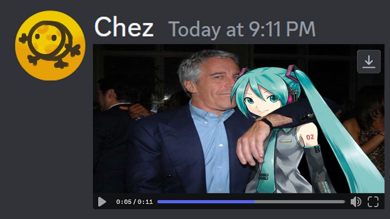 Idiots Laugh At HILARIOUS Discord Memes