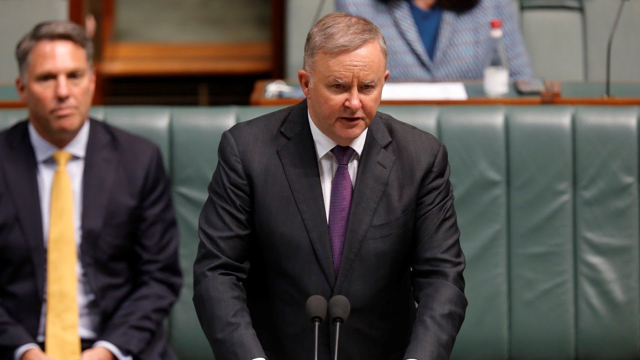 Budget Reply: Labor Party offers start-up loans and new energy apprenticeships funding
