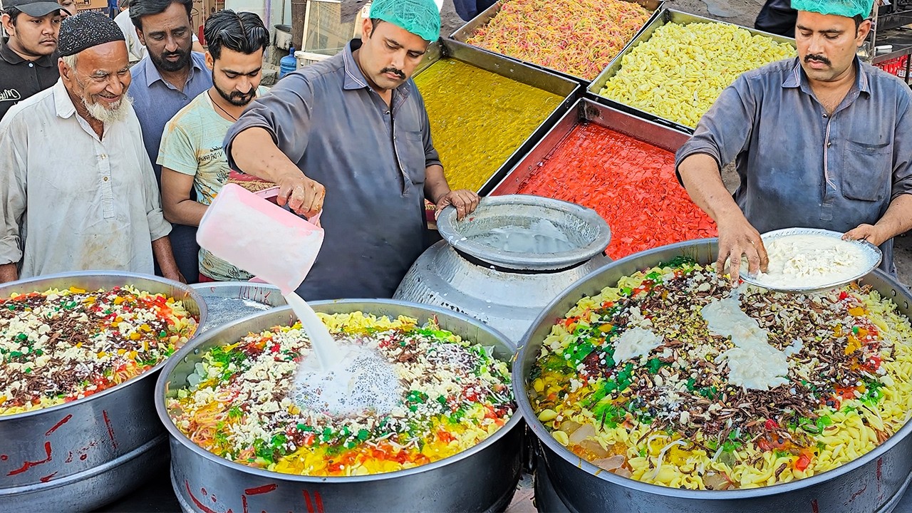 SABUDANA FALOODA MAKING | Never Seen Before SAGO RABDI FALOODA. Karachi Street Food Refreshing Drink