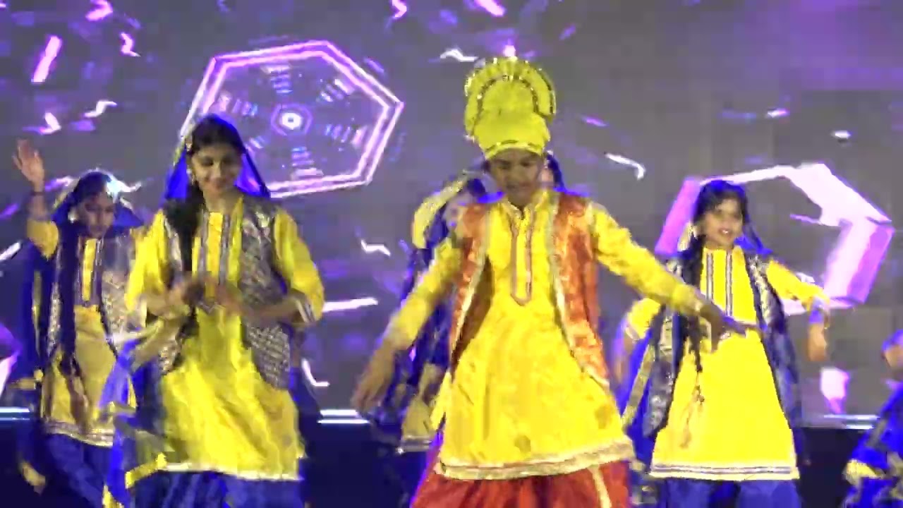 Colours of Punjab dance performance| class 8 | pujabi dance| Milestone Public School Khairagarh
