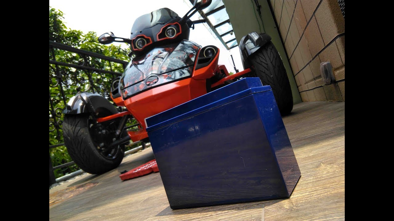 Can Am Spyder DIY Battery Change