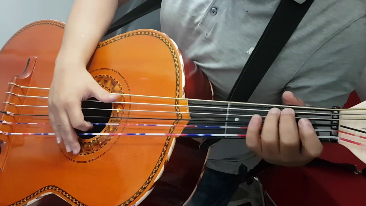 Guitarron 4 Cirios -Javier Solis