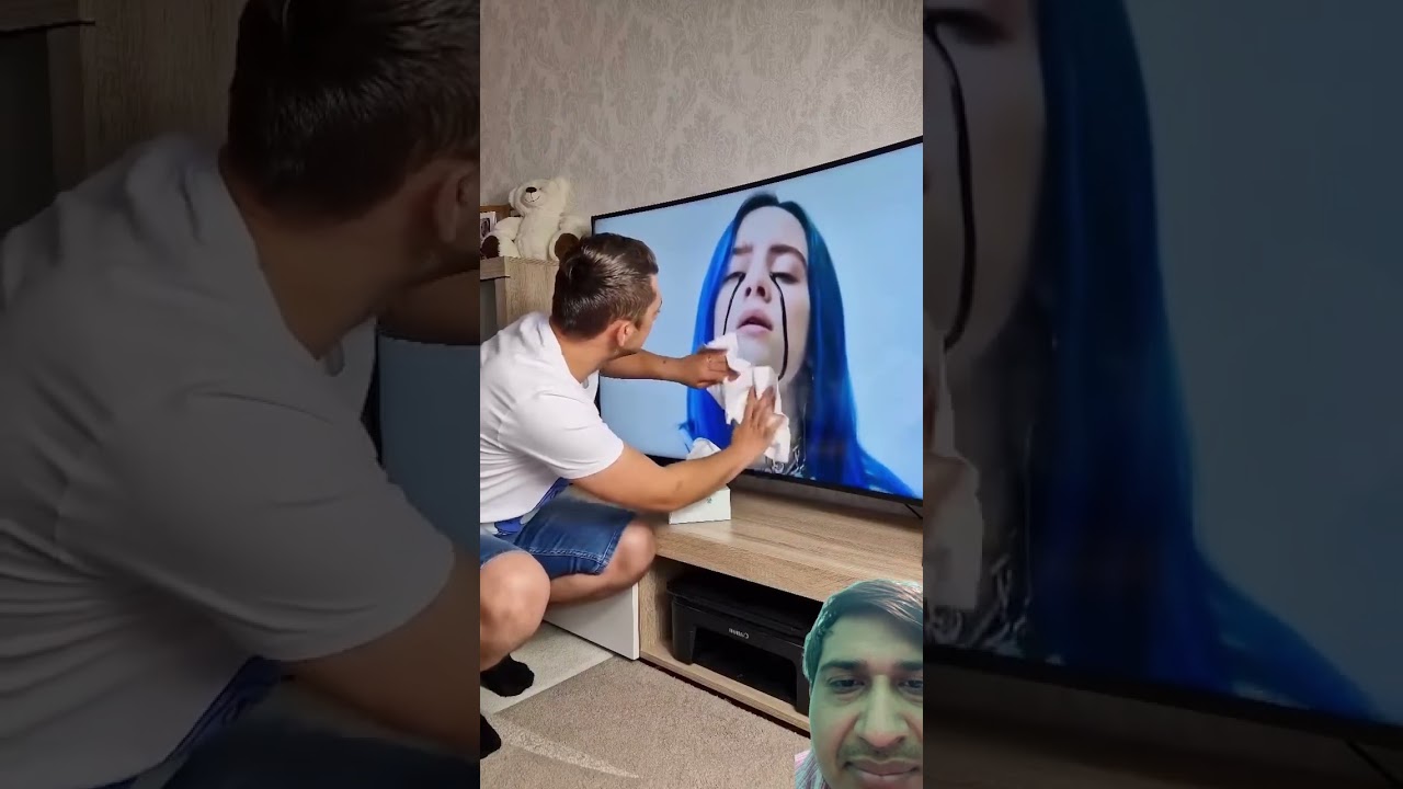 Girlfriend crying 😭 